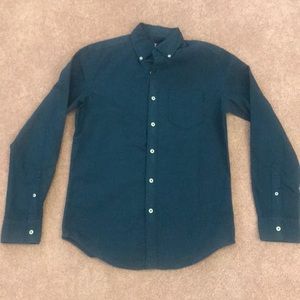 Men’s button up long sleeve shirt